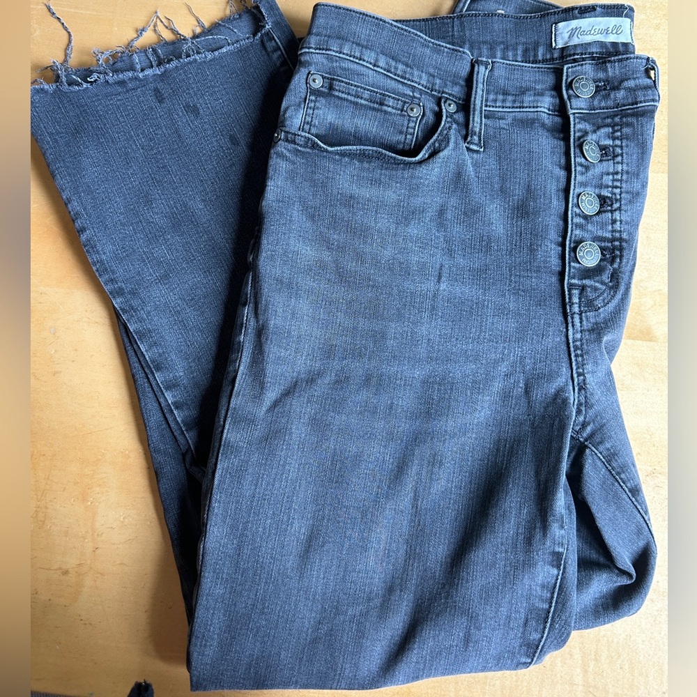 Madewell Stretxh Cali Demi Boot with raw hem. Black wash. Size 30